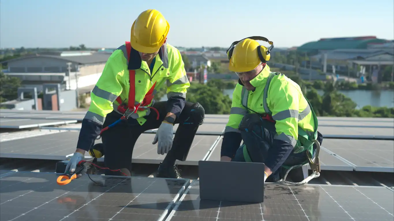 O que é e como funciona a energia solar on-grid?