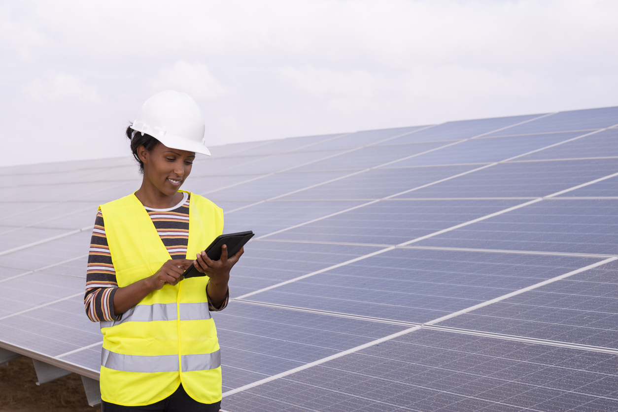 Monitoramento de energia solar: aprenda a monitorar o seu sistema
