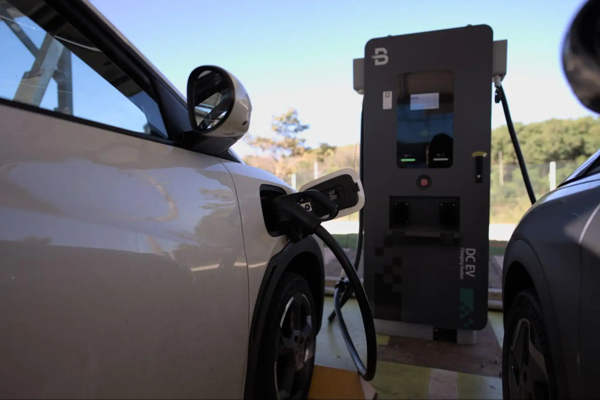Autonomia do carro elétrico: a média, fatores que influenciam e mais